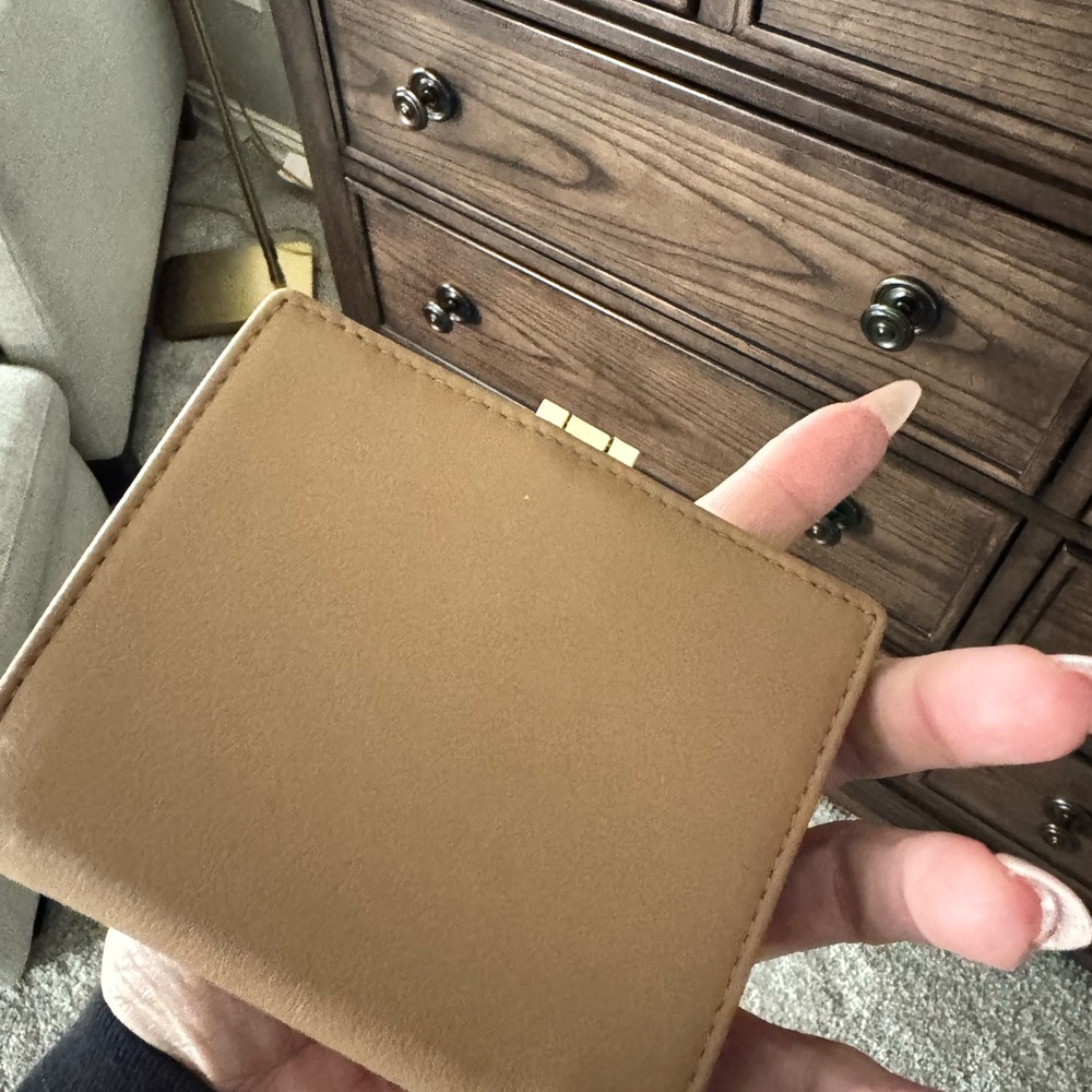 STRATHBERRY Melville Street Wallet Portfolio - Picture 9 of 10